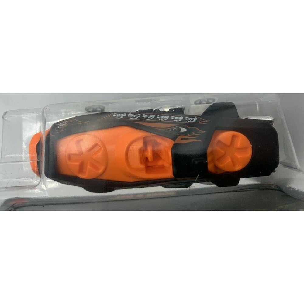 NEW Hot Wheels Halloween HOVER & OUT #3/6 Black & Orange GJV96-K611 2019 ON CARD - Picture 8 of 12
